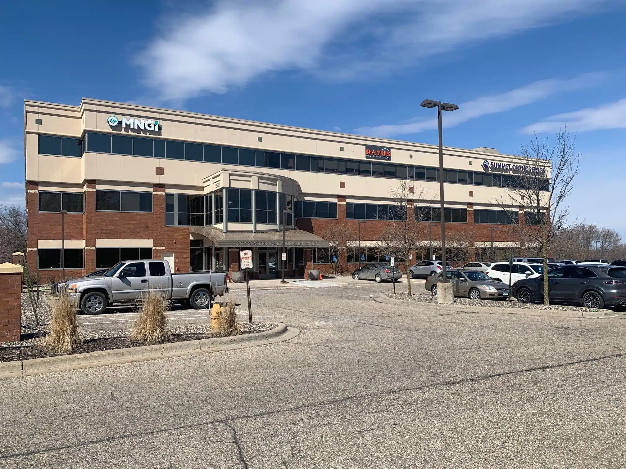 RAYUS Radiology diagnostic imaging center in 15700 37th Ave. N., Suite 100, Plymouth, MN 55446