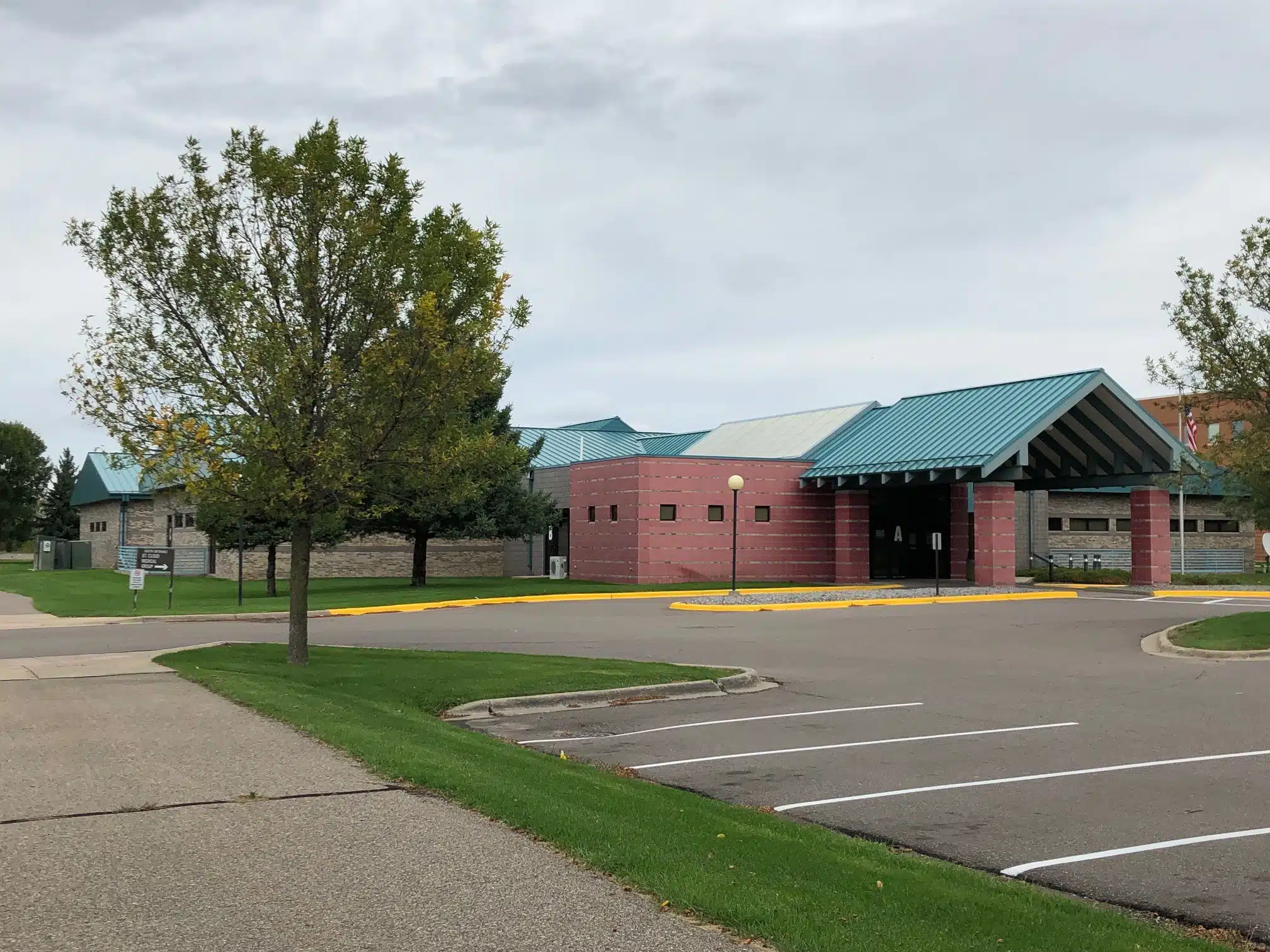 RAYUS Radiology diagnostic imaging center in 251 County Rd. 120, Suite D, St. Cloud, MN 56303